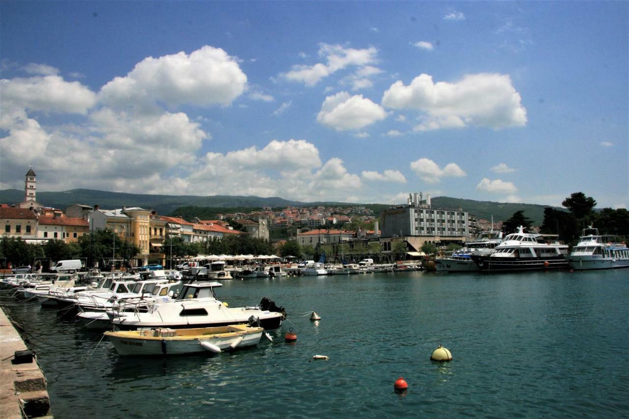 Crikvenica Right On The Beach Экстерьер фото